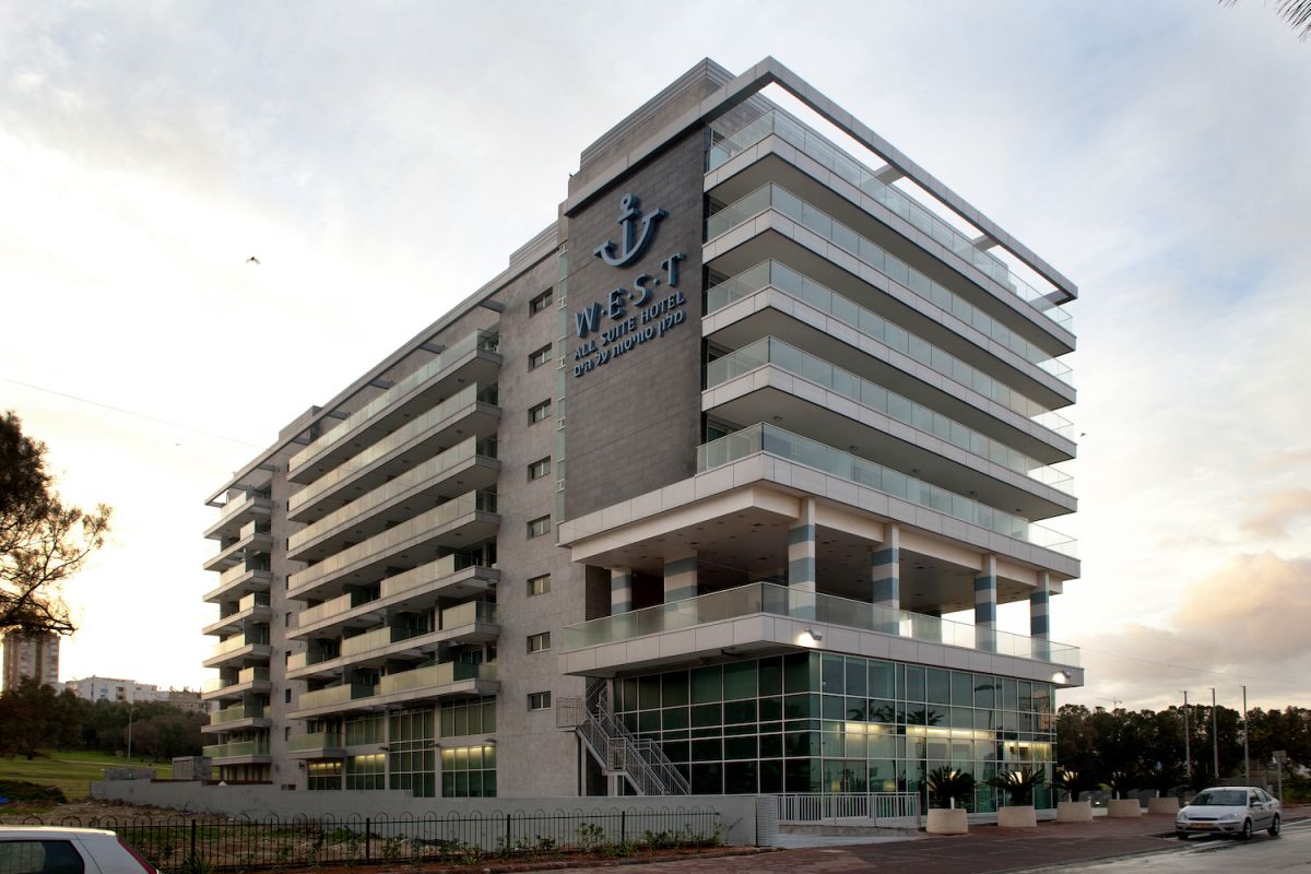Hotel Image 2