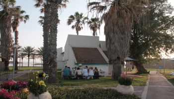 מלון כפר הנופש דור - טנטורה