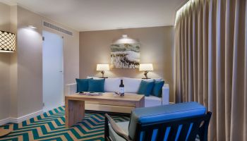 מלון אואזיס ספא קלאב