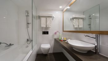 מלון אואזיס ספא קלאב