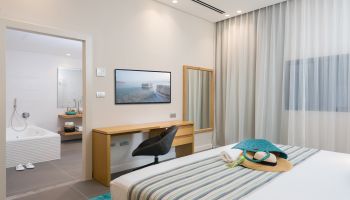 מלון אואזיס ספא קלאב