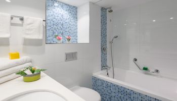 לאונרדו קלאב טבריה הכל כלול