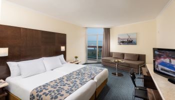 לאונרדו קלאב טבריה הכל כלול