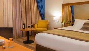 לאונרדו ירושלים - פתאל