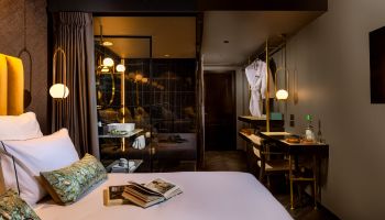 בראון מחנה יהודה מלון בוטיק חדש בירושלים