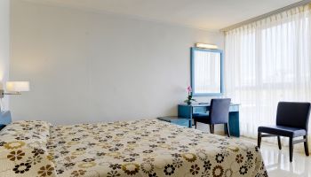 מלון רזידנס נתניה