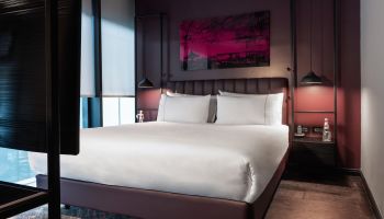 מלון PLAY מידטאון תל אביב