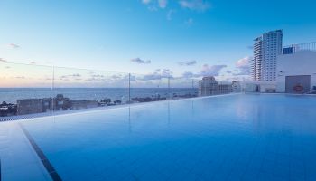 לאונרדו פלאזה נתניה - פתאל