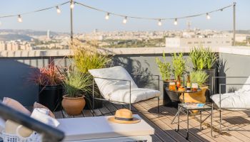 בראון מחנה יהודה מלון בוטיק חדש בירושלים