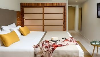 מלון אואזיס ספא קלאב