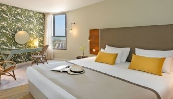 מלון אואזיס ספא קלאב