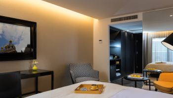 לאונרדו בוטיק ירושלים