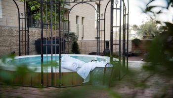 לאונרדו בוטיק ירושלים