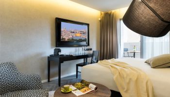 לאונרדו בוטיק ירושלים