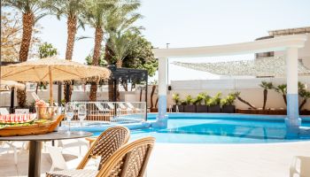 מלון ג&acute;ייקוב אילת