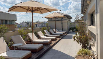 מלון בכר האוס תל אביב