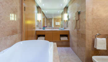 לאונרדו פלאזה טבריה-פתאל