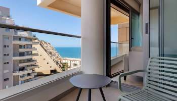 ווסט תל אביב - IC HOTEL