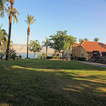 אוהלו - תמונה 2