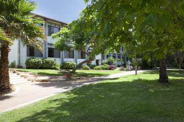 Eden Inn Hotel in Moshava Zichron Ya’akov