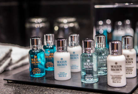 חדר אקזקיוטיב עם נוף לים