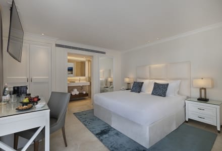 סופריור נוף לבריכה 