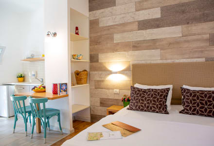 סטודיו משפחתי עם יציאה לגינה