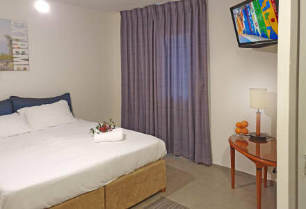 חדר בייסיק משפחתי