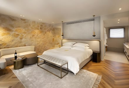 סוויטה ג'וניור עם בריכה פרטית ונוף הרים טרסה עליונה