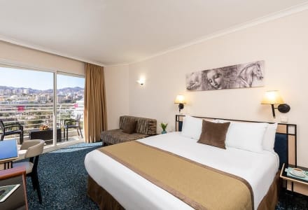 חדר סופריור פונה לים קומה גבוהה 