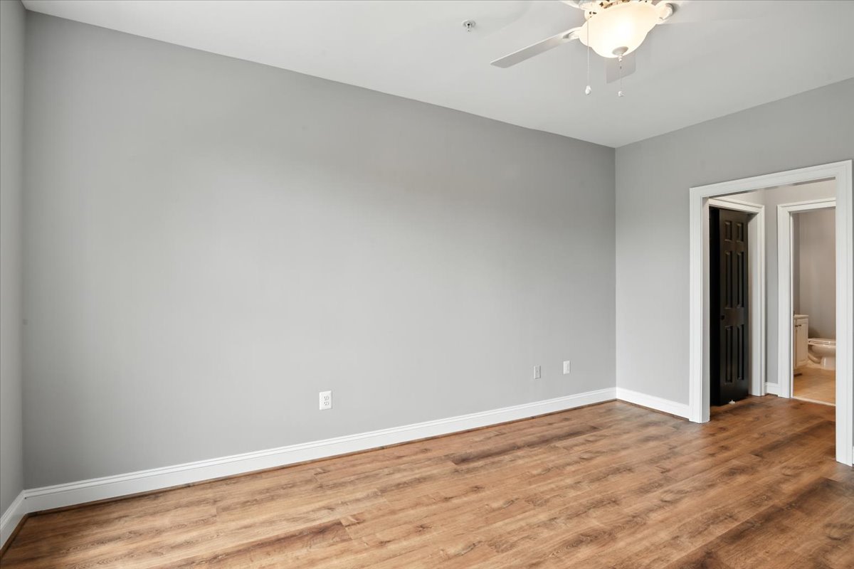 Thumbnail 16