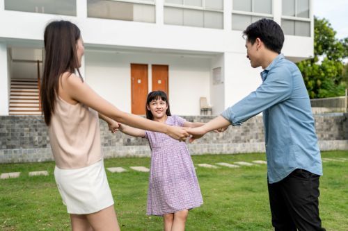 New Hampshire homeowners exploring we buy houses solutions for a fast sale