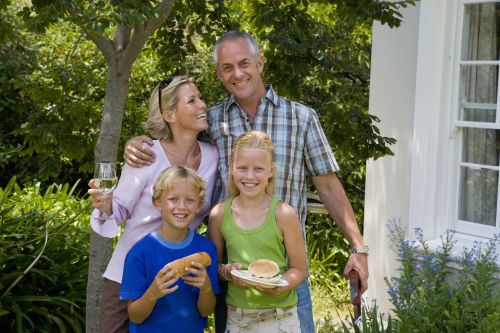 Massachusetts homeowners considering we buy houses solutions for a quick sale