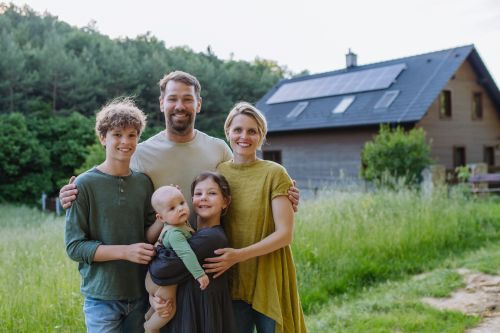 Utah homeowners considering we buy houses options for a quick home sale