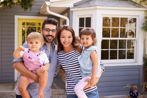 San Antonio homeowners exploring we buy houses solutions for a stress-free sale