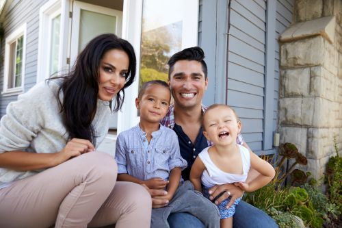 California homeowners exploring we buy houses options for a fast home sale
