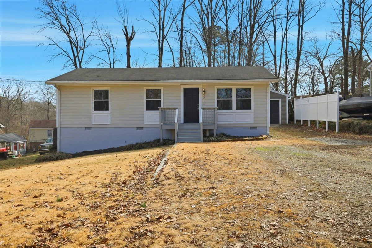 3211 Sylvania Rd, Chester, VA