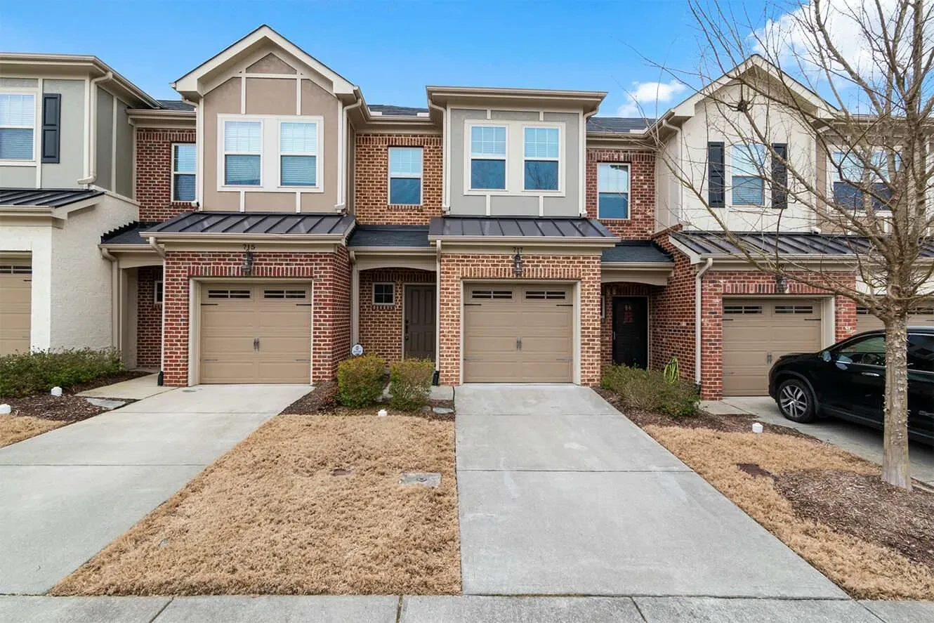 modern town house ready to sell
