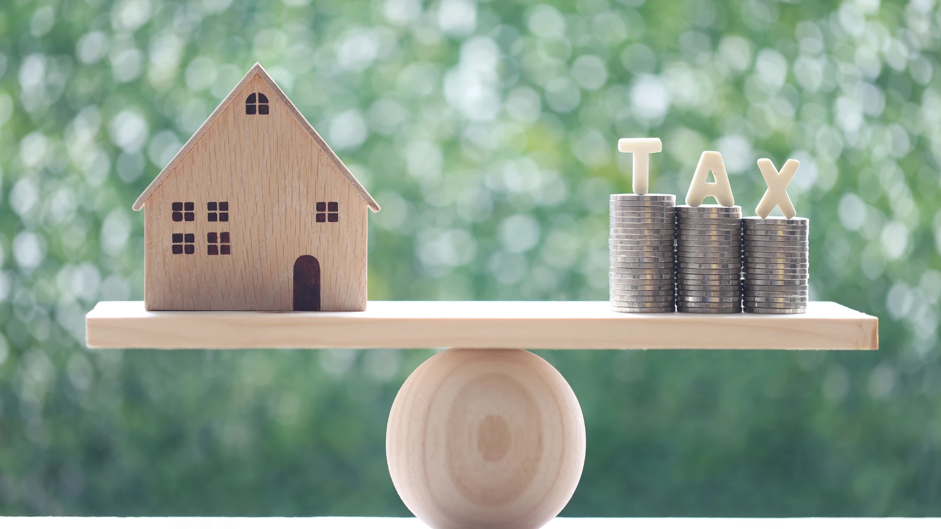 House balancing with taxes