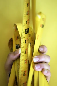 How to Calculate Square Feet Of A House