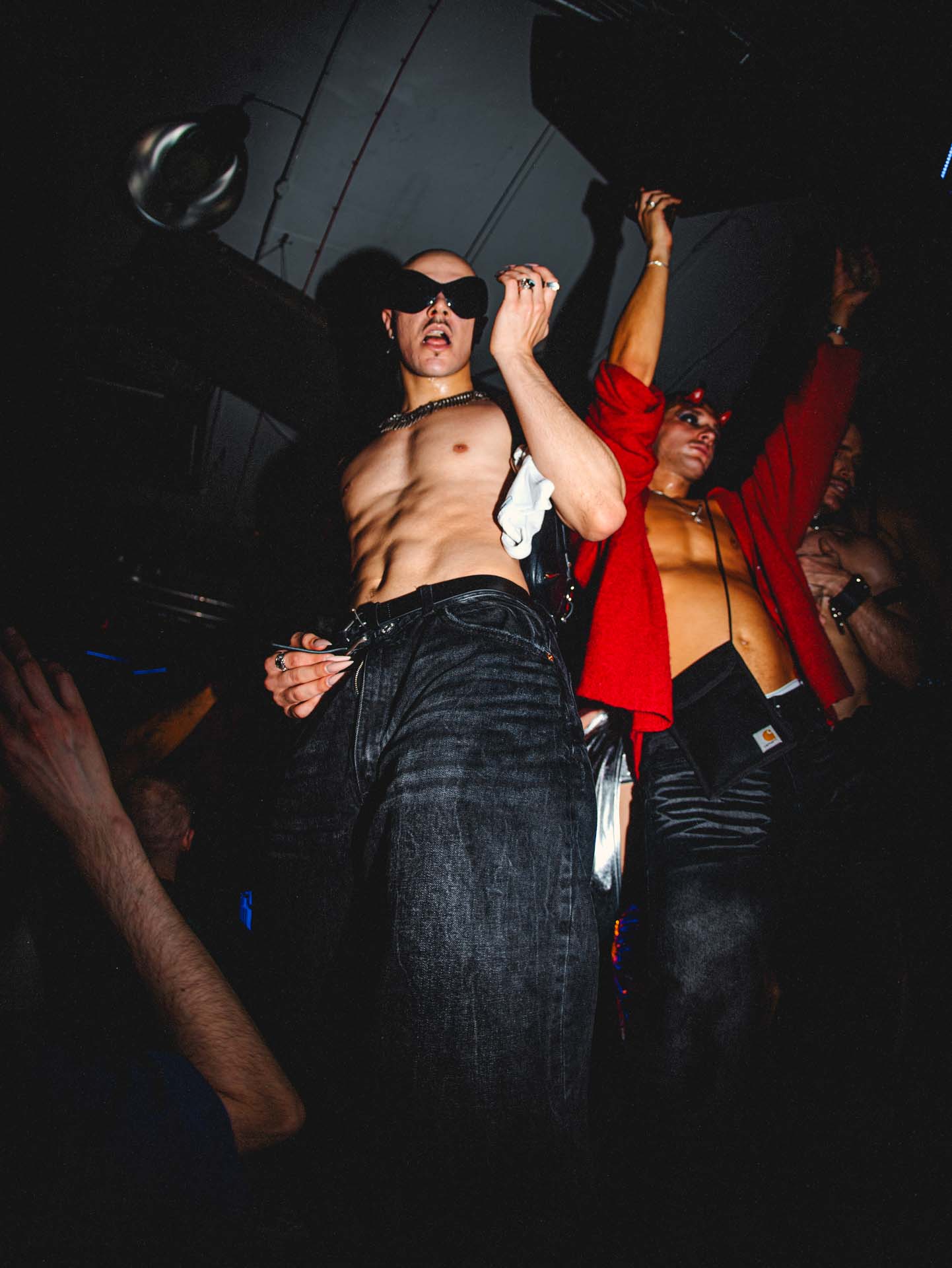 Howl_Rave_18_083_dov3sb