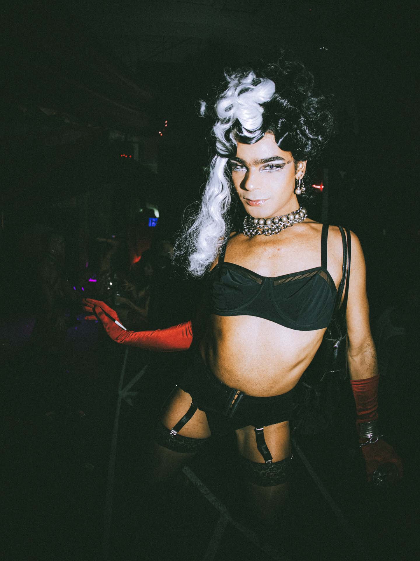 Howl_Rave_18_043_rugfby