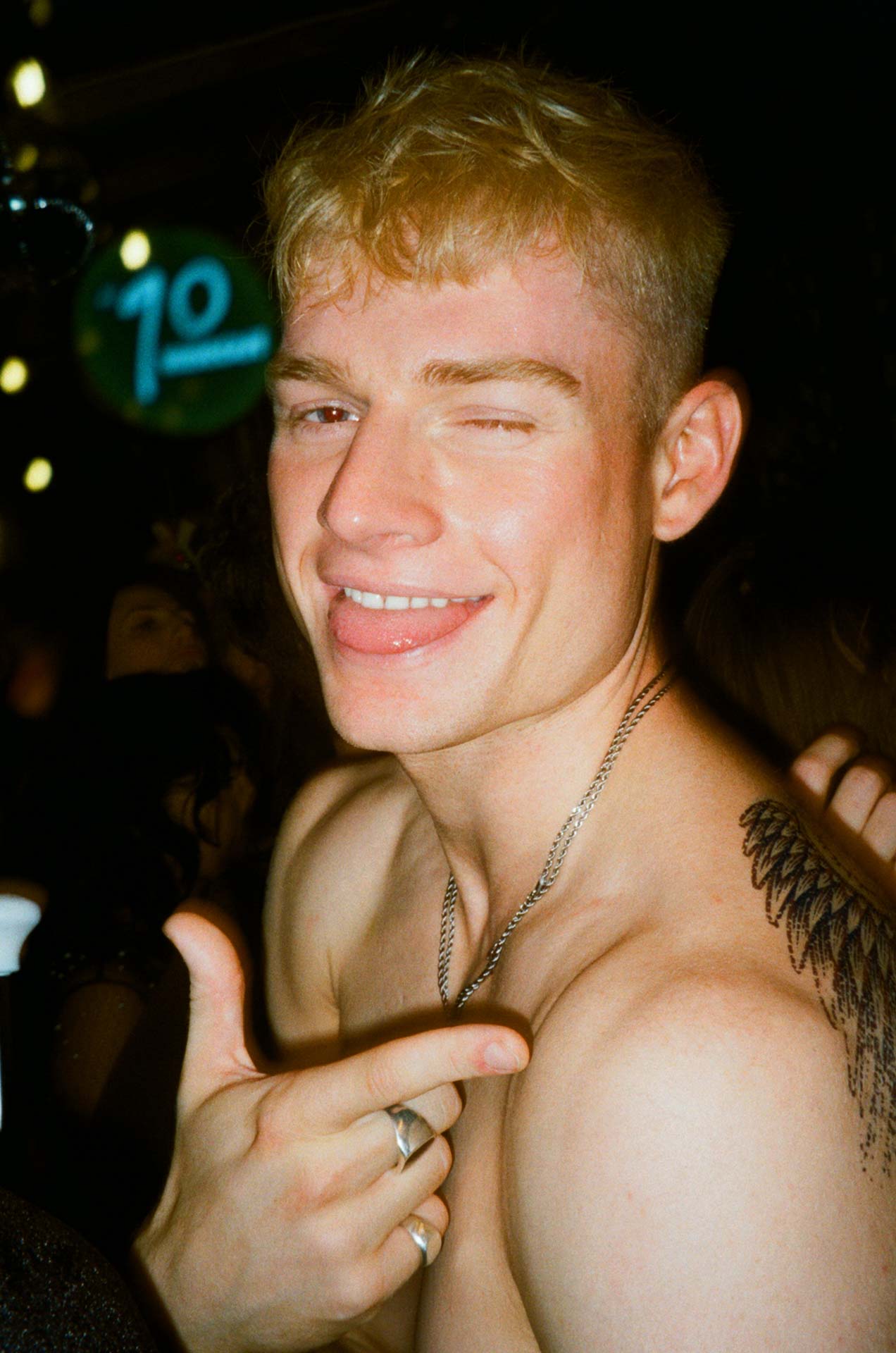 Howl_Rave_18_037_dkc6ha