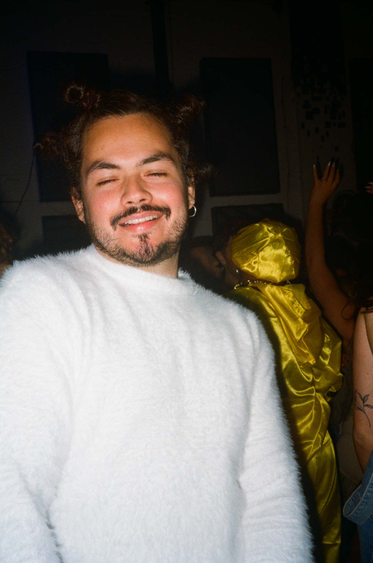 Howl_Rave_18_017_tuqtp9