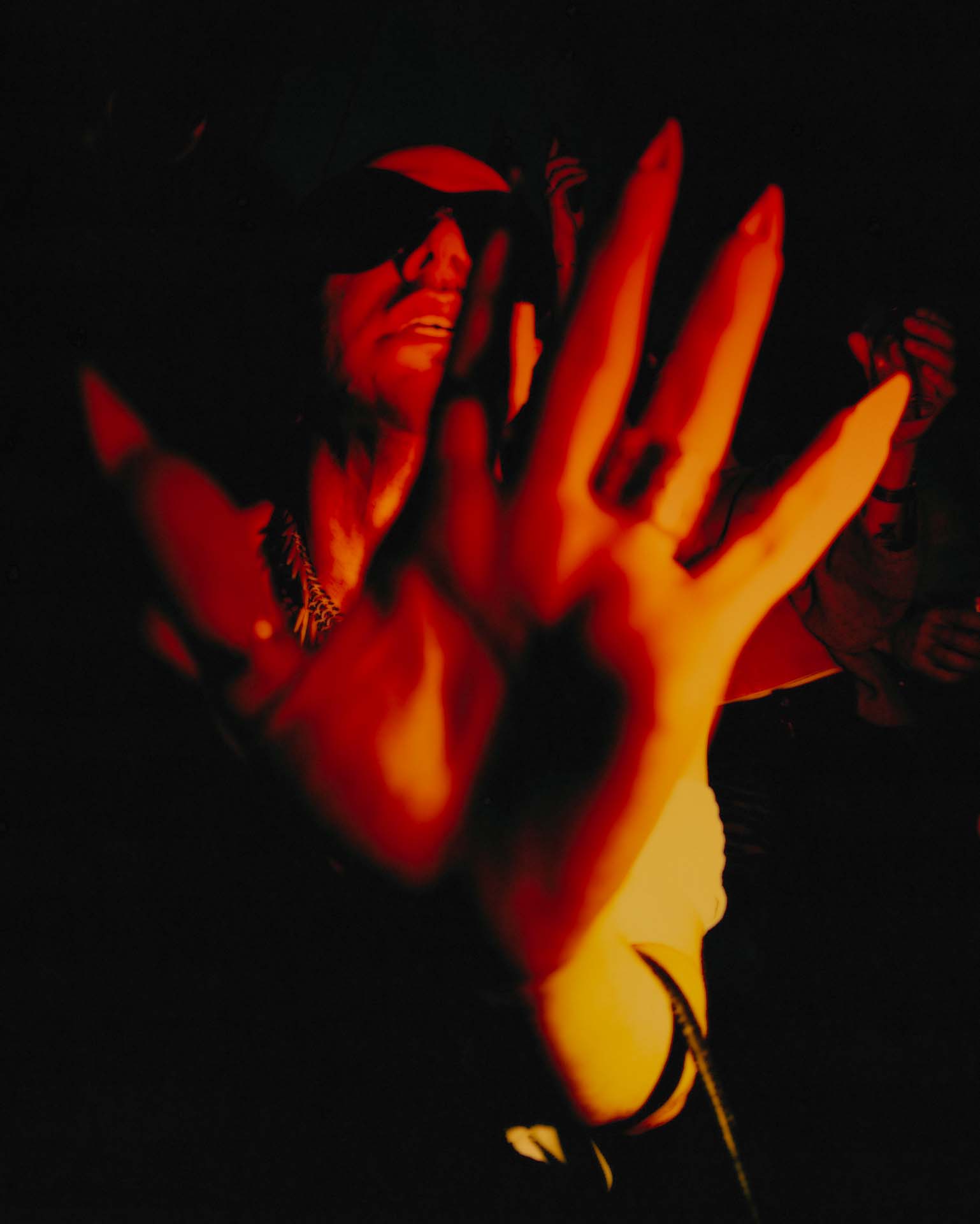 Howl_Rave_18_150_zjzsfq