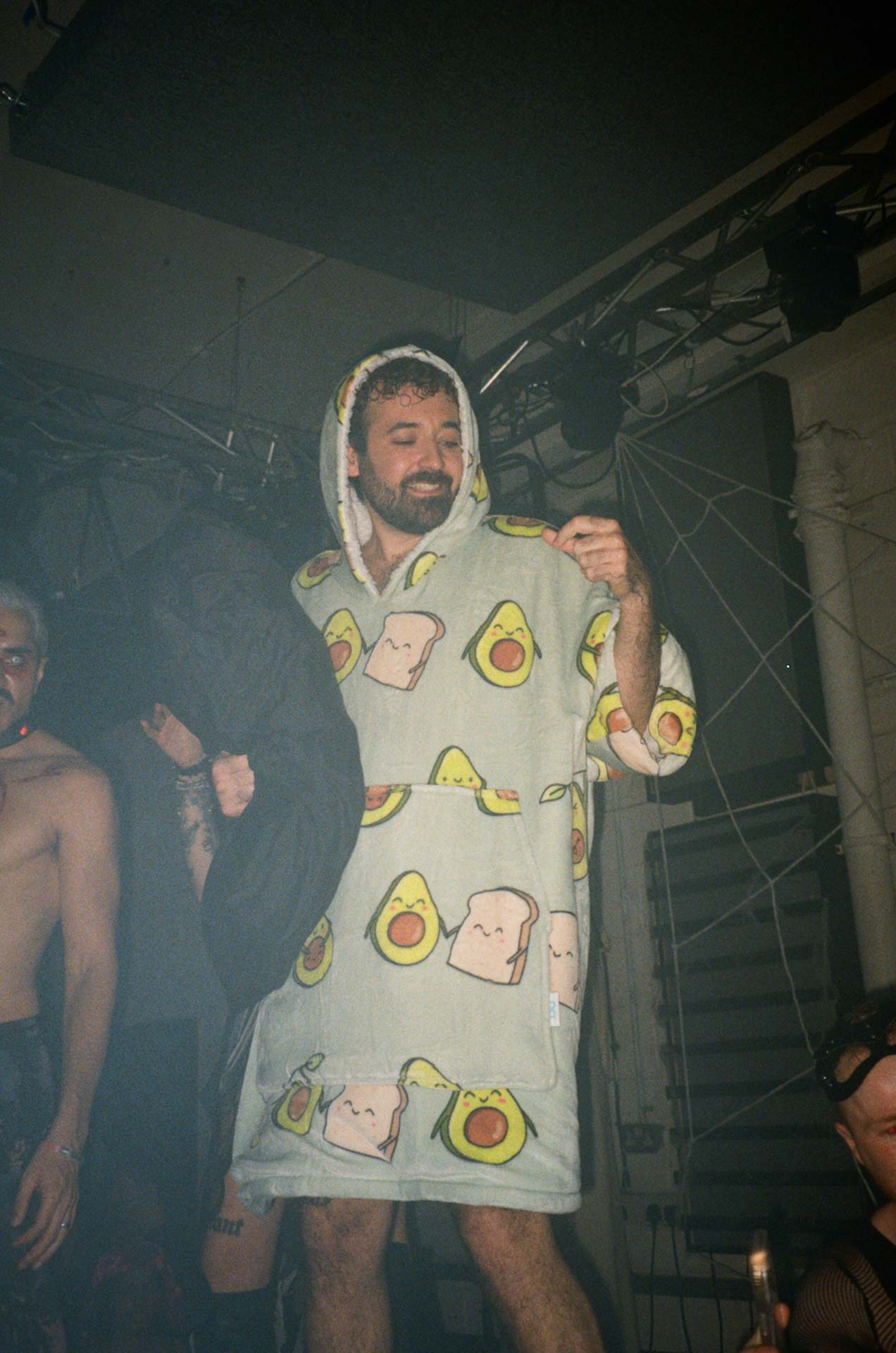 Howl_Rave_18_103_pwrmlp