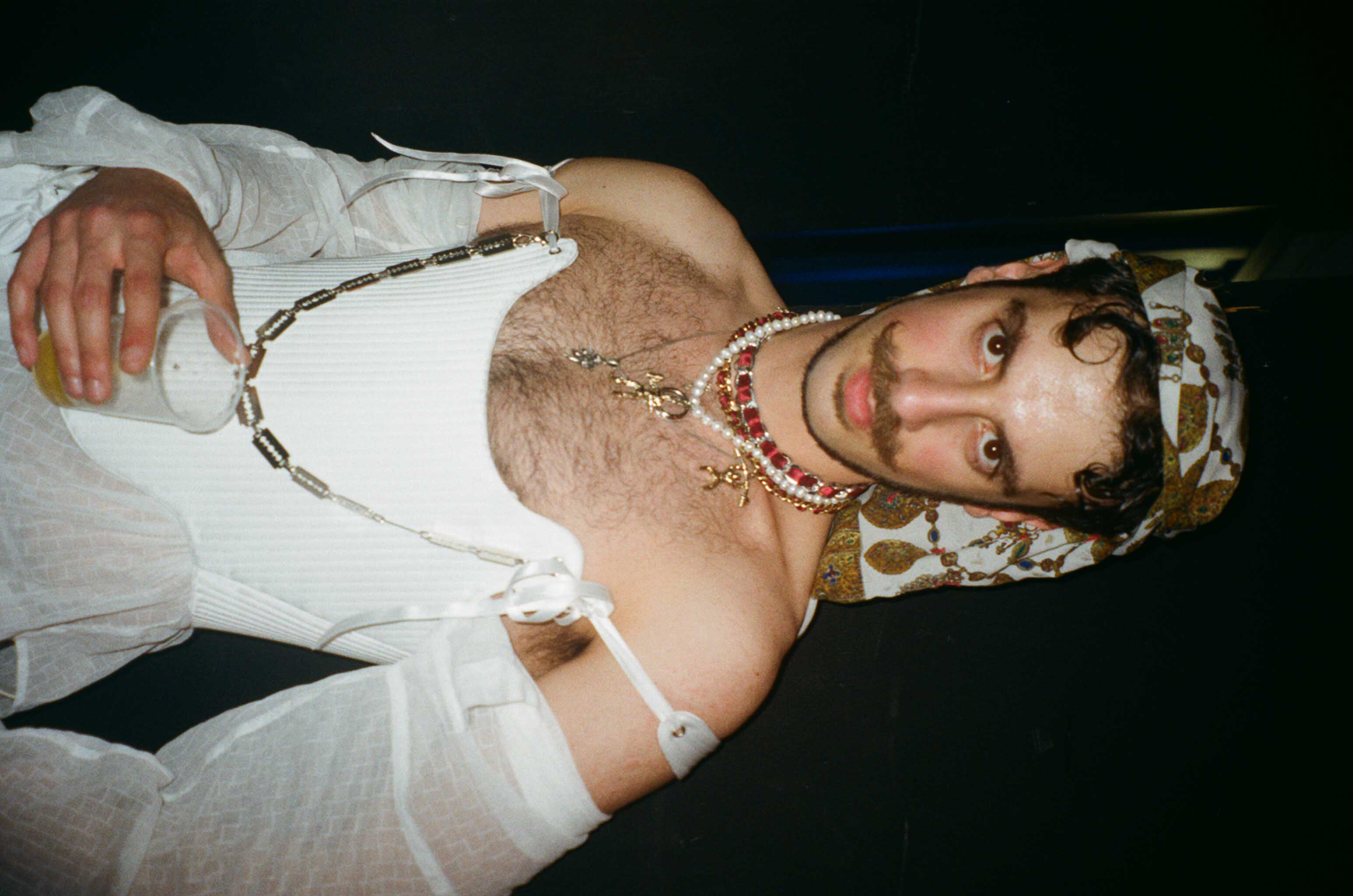 Howl_Rave_5_274_rfzm3y