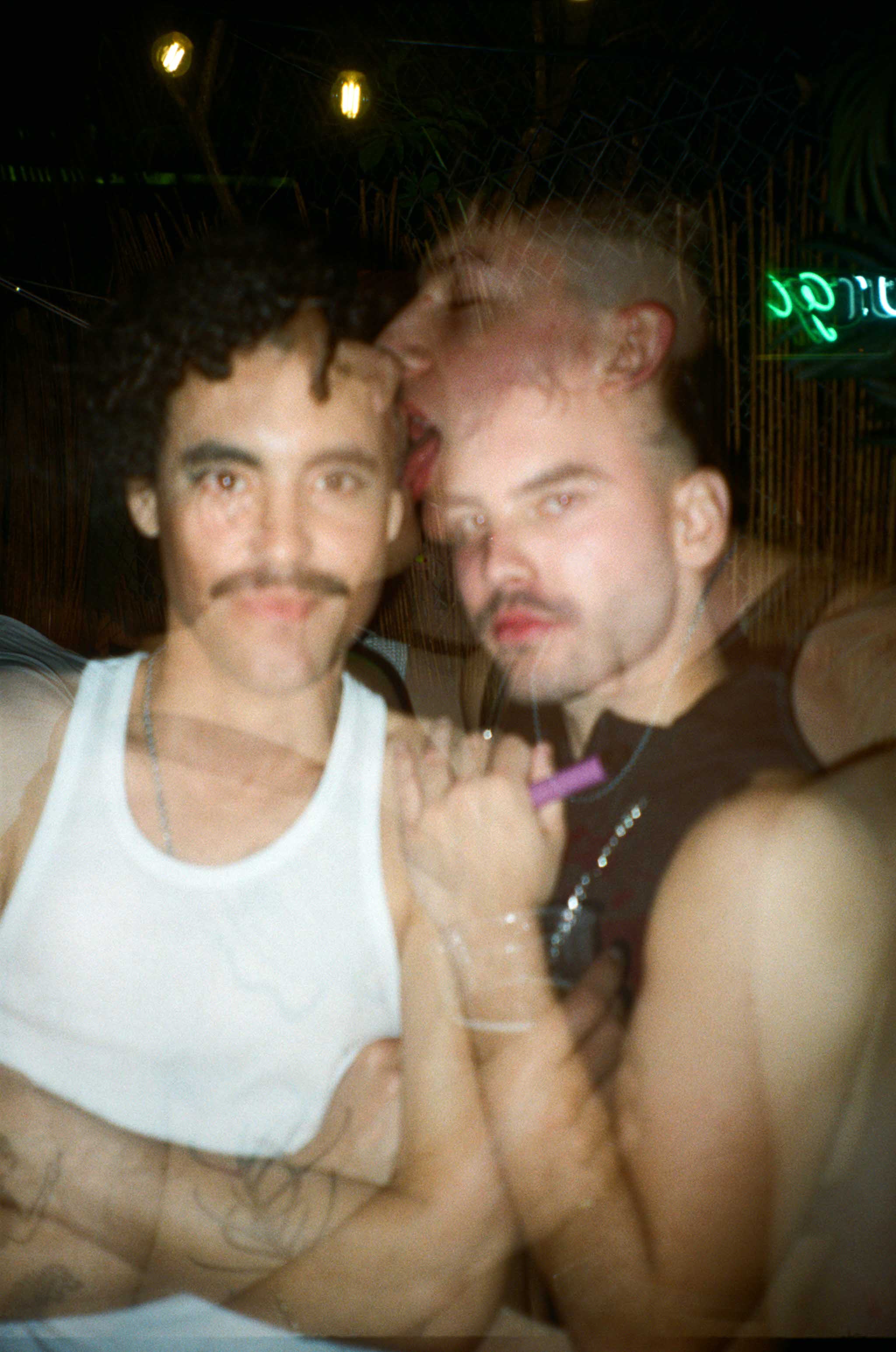 Howl_Rave_5_100_albnpo