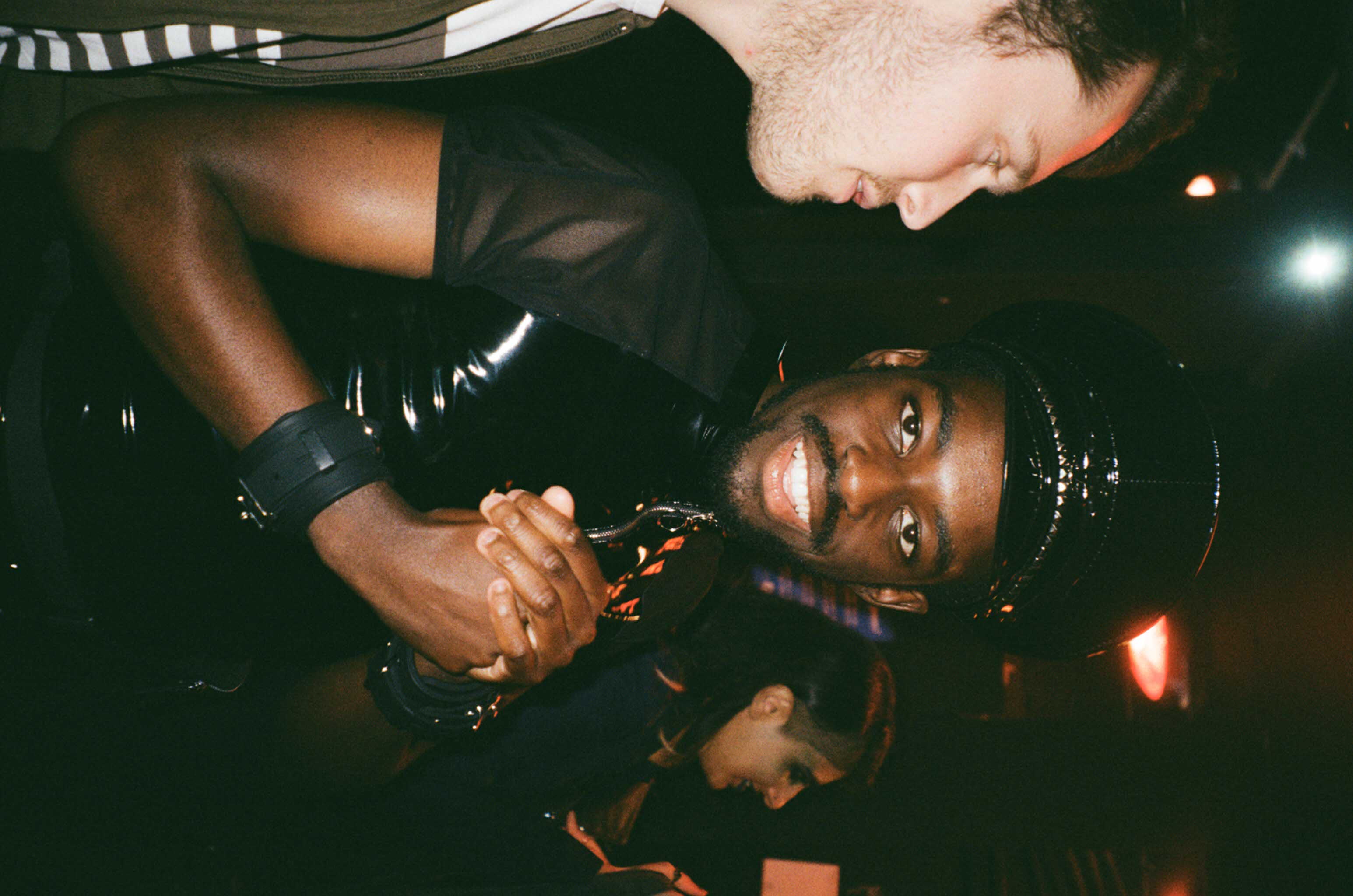 Howl_Rave_5_027_hrmfjx