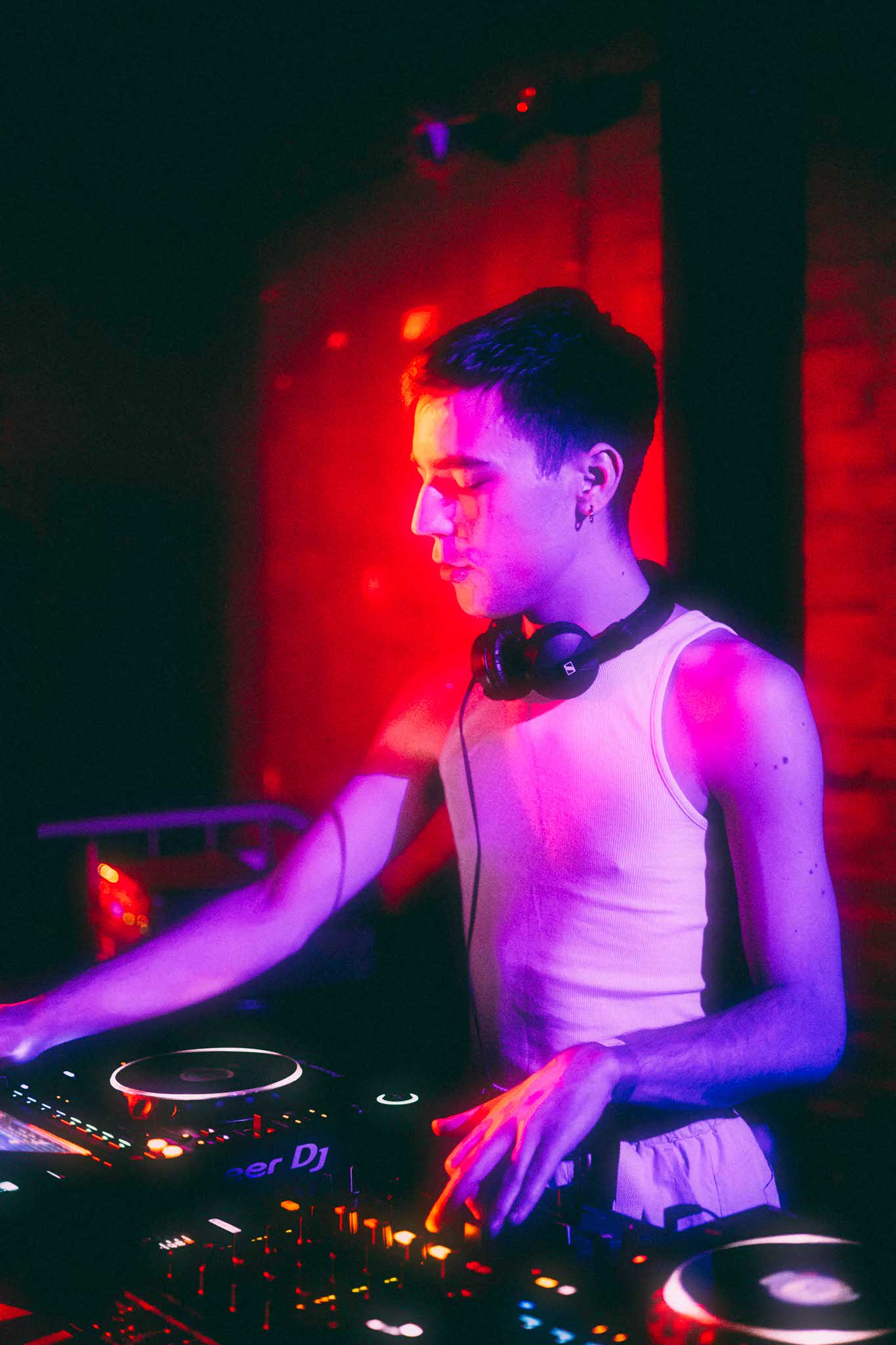 Howl_Rave_5_016_qo6wbg